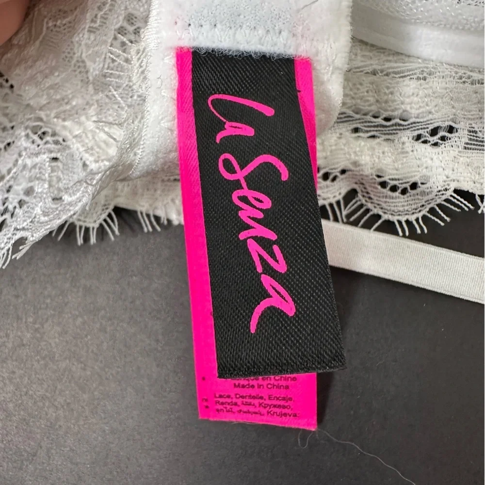 La Senza women’s white rhinestone bra size 36DD - Picture 12 of 13
